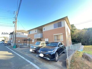 エスポワールⅡ番館（龍田陳内）の物件外観写真